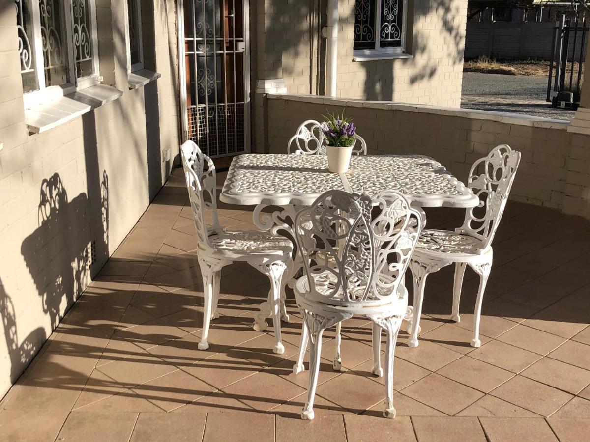 The Lavender Guesthouse Kroonstad Eksteriør bilde